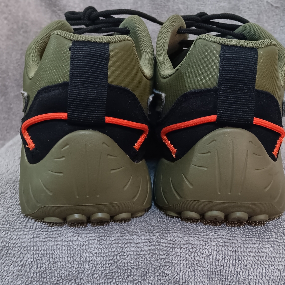Porsche Design Black and Olive Shoes By PUMA - Picture 2 of 5